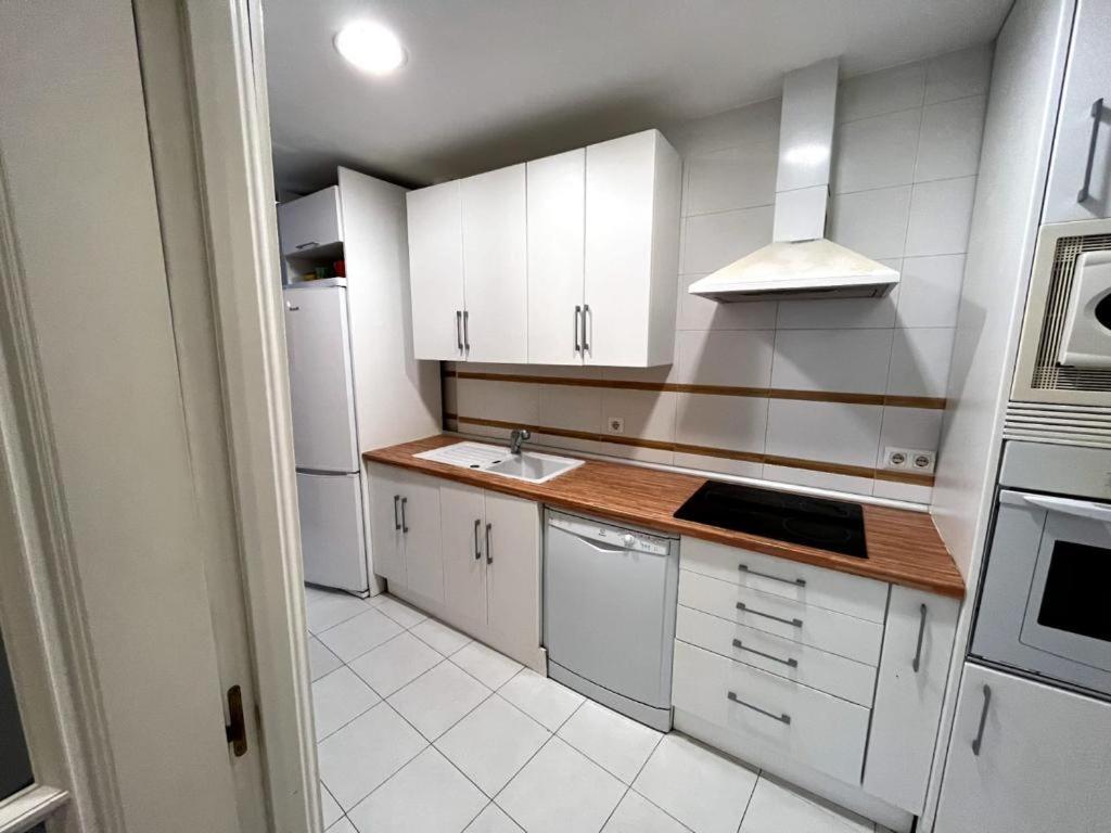 Apartamento Junto Al Puerto Deportivo De Estepona Exterior foto